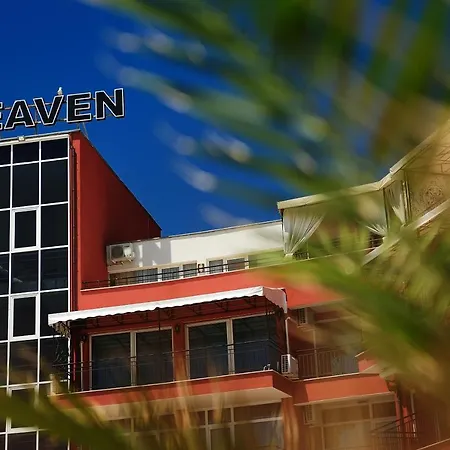 Heaven 酒店 4*