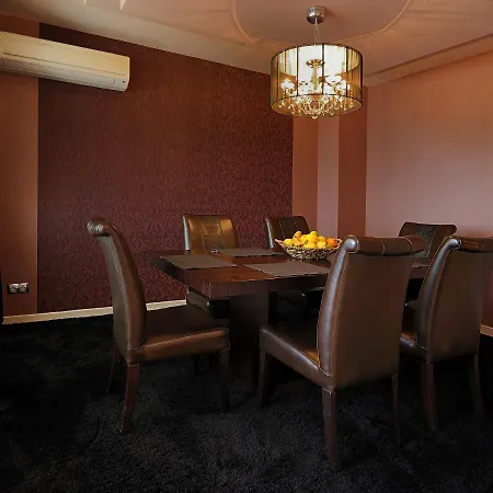 Готель Heaven 4*