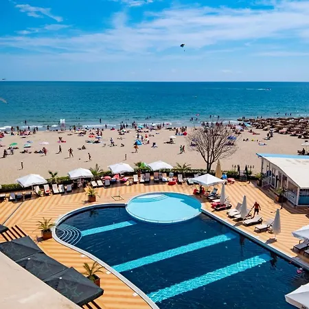 Heaven Hotel 3*