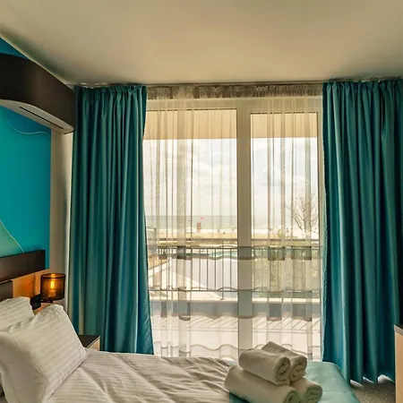 Hotel Heaven 3*